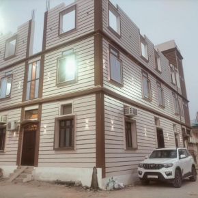 HOTEL SAMRAT PALACE